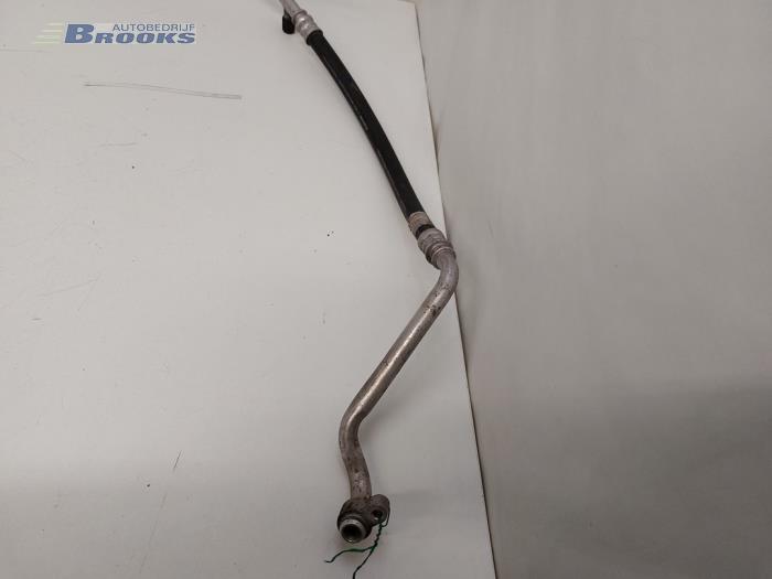 Luftkonditioneringsledning från en Mitsubishi Colt (Z2/Z3) 1.3 16V 2007