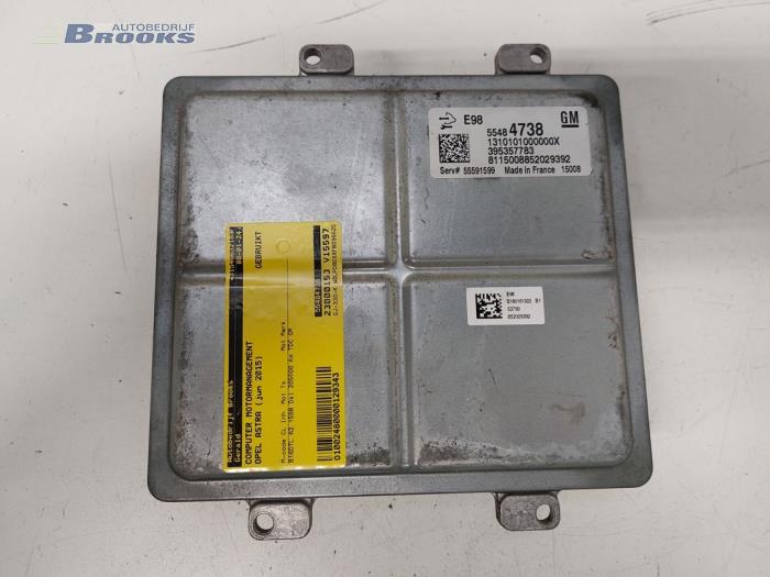 Dator, motorstyrning från en Opel Astra J Sports Tourer (PD8/PE8/PF8) 1.6 CDTI 16V 2015