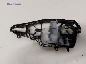 Nieuwe Portiergreep 2Deurs rechts Mini Mini (F56) 1.2 12V One, One First Prijs € 36,30 Inclusief btw aangeboden door Autobedrijf Brooks