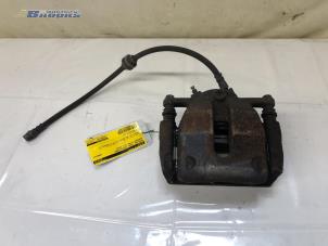 Begagnade Främre bromsok, höger Mercedes Citan (415.6) 1.5 109 CDI Pris € 25,00 Marginaltabell erbjuds av Autobedrijf Brooks