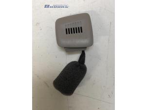 Begagnade Mikrofon BMW i3 (I01) i3s 120Ah Pris € 10,00 Marginaltabell erbjuds av Autobedrijf Brooks