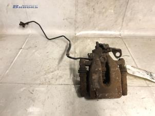 Używane Zacisk hamulcowy prawy tyl Citroen C3 Picasso (SH) 1.6 16V VTI 120 Cena € 15,00 Procedura marży oferowane przez Autobedrijf Brooks