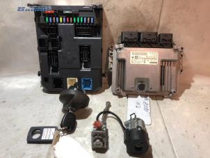 Używane Komputer sterowania silnika Citroen C3 Picasso (SH) 1.6 16V VTI 120 Cena € 125,00 Procedura marży oferowane przez Autobedrijf Brooks