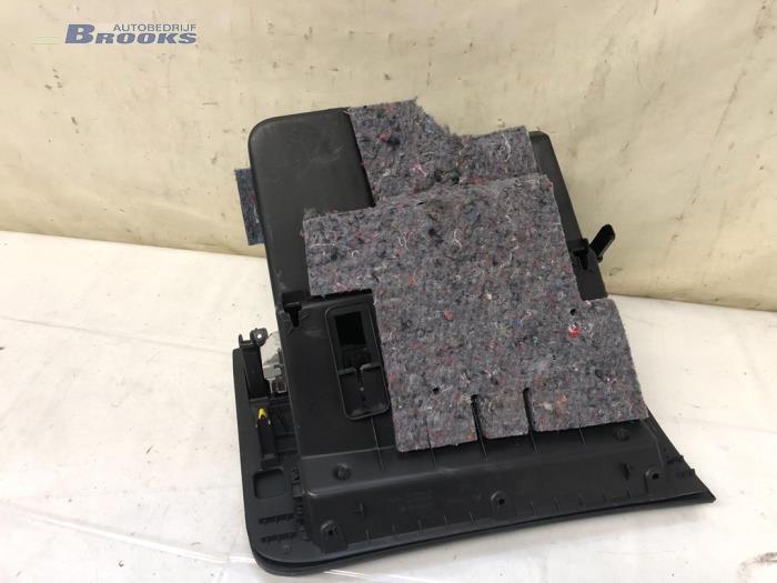 Handskfack från en Citroën C4 Berline (NC) 1.6 16V VTi 2012