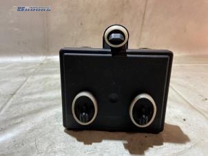 Gebruikte Module Centrale Deurvergrendeling Audi Q4 (F4B) 35 e-tron Prijs € 45,00 Margeregeling aangeboden door Autobedrijf Brooks