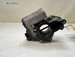 Begagnade EGR-ventil Renault Trafic New (JL) 2.0 dCi 16V 115 Pris € 40,00 Marginaltabell erbjuds av Autobedrijf Brooks