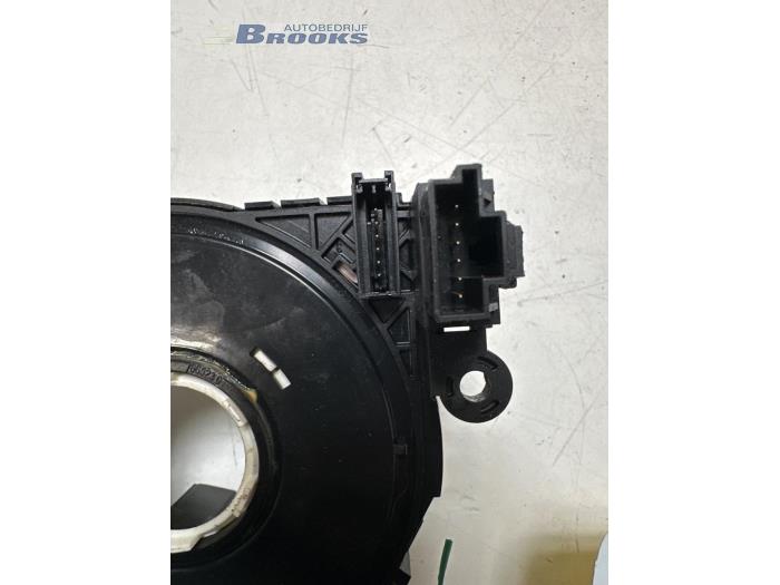 Klockfjäder, airbag från en BMW 1 serie (E87/87N) 118i 16V 2009