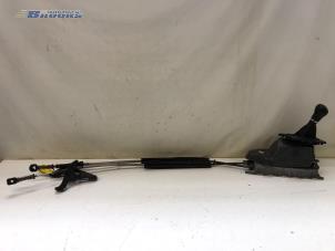 Używane Dzwignia zmiany biegów Audi A3 (8P1) 1.8 16V TFSI Cena € 50,00 Procedura marży oferowane przez Autobedrijf Brooks