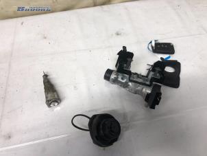 Begagnade Låsuppsättning Seat Ibiza IV (6J5) 1.0 12V Pris € 45,00 Marginaltabell erbjuds av Autobedrijf Brooks