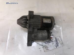 Begagnade Startmotor Nissan Juke (F15) 1.6 16V Pris € 25,00 Marginaltabell erbjuds av Autobedrijf Brooks