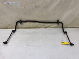 Używane Stabilizator przód Skoda Fabia II Combi 1.2 TDI 12V Greenline Cena € 30,00 Procedura marży oferowane przez Autobedrijf Brooks