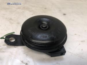 Używane Klakson Toyota RAV4 (A5) 2.5 Hybrid 16V AWD Cena € 15,00 Procedura marży oferowane przez Autobedrijf Brooks