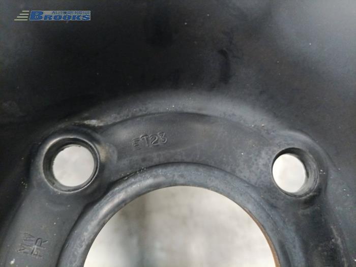 Zestaw obreczy sportowych z Peugeot 208 I (CA/CC/CK/CL) 1.2 Vti 12V PureTech 2018