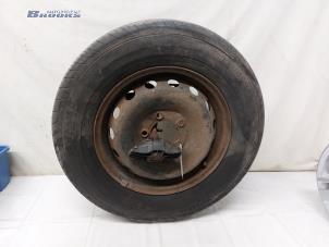 Begagnade Reservhjulsmekanism Nissan NV 400 (M9J) 2.3 dCi 125 16V Pris € 150,00 Marginaltabell erbjuds av Autobedrijf Brooks