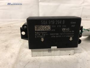 Gebruikte PDC Module Volkswagen Crafter (SY) 2.0 TDI Prijs € 50,00 Margeregeling aangeboden door Autobedrijf Brooks