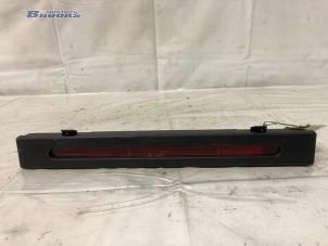 Gebruikte Gevarendriehoek Mercedes C (W205) C-180 1.6 16V Prijs € 20,00 Margeregeling aangeboden door Autobedrijf Brooks