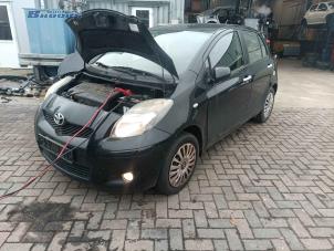 Gebruikte Kontaktslot + computer Toyota Yaris II (P9) 1.33 16V Dual VVT-I Prijs € 130,00 Margeregeling aangeboden door Autobedrijf Brooks