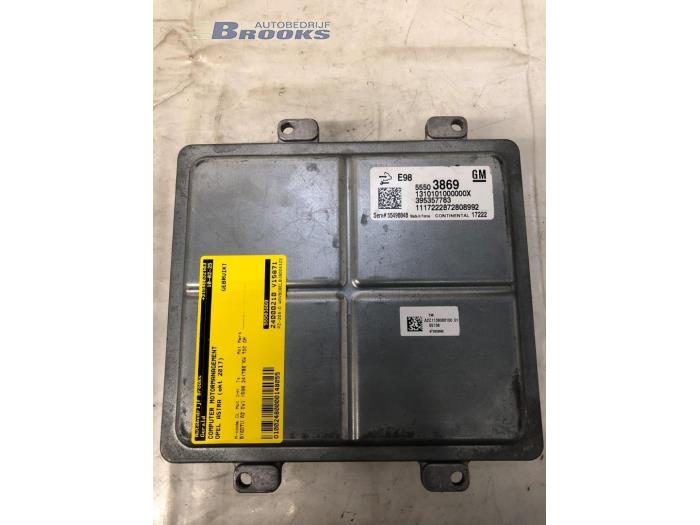 Dator, motorstyrning från en Opel Astra K Sports Tourer 1.6 CDTI 110 16V 2017