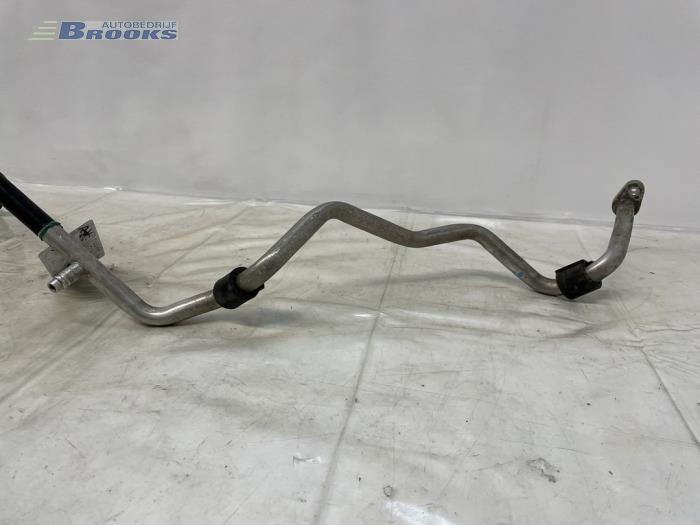 Luftkonditioneringsledning från en Audi A6 Avant (C6) 2.7 TDI V6 24V 2011