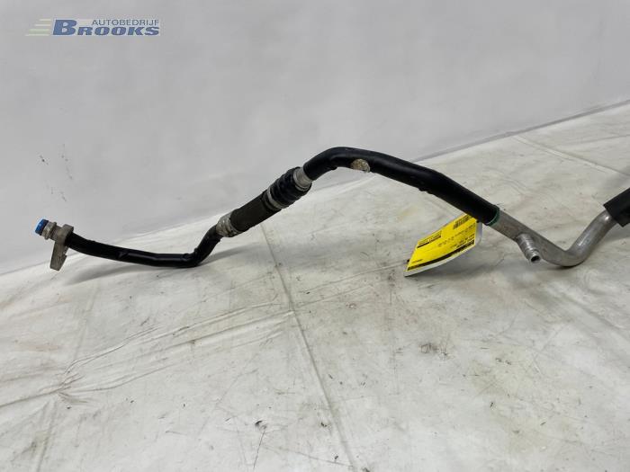 Luftkonditioneringsledning från en Audi A6 Avant (C6) 2.7 TDI V6 24V 2011