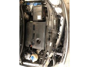 Gebruikte Bobine Volkswagen Polo IV (9N1/2/3) 1.4 16V 75 Prijs € 10,00 Margeregeling aangeboden door Autobedrijf Brooks