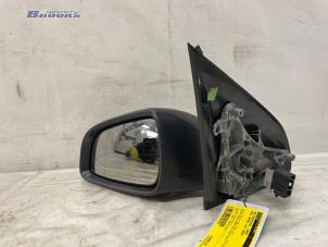 Gebruikte Buitenspiegel links Opel Astra H SW (L35) 1.8 16V Prijs € 20,00 Margeregeling aangeboden door Autobedrijf Brooks
