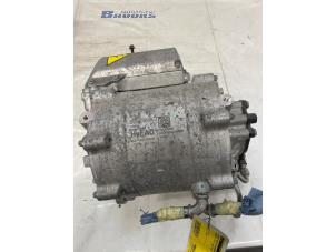 Gebruikte Hybride aandrijfeenheid Lynk &amp; Co 01 1.5 PHEV Prijs € 635,00 Margeregeling aangeboden door Autobedrijf Brooks