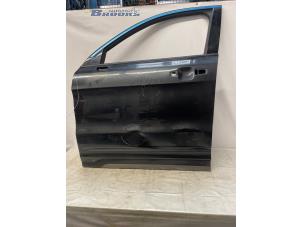 Begagnade Dörr, 4-dörrars, vänster fram Lynk &amp; Co 01 1.5 PHEV Pris på förfrågan erbjuds av Autobedrijf Brooks