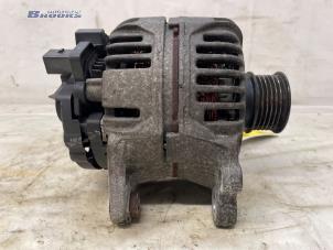 Begagnade Dynamo Volkswagen Polo III (6N2) 1.4 Pris € 20,00 Marginaltabell erbjuds av Autobedrijf Brooks
