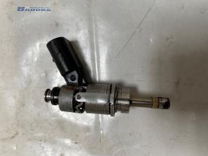 Używane Wtryskiwacz (wtrysk benzyny) Audi A6 (C6) 3.2 V6 24V FSI Quattro Cena € 35,00 Procedura marży oferowane przez Autobedrijf Brooks