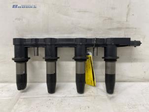 Gebruikte Bobine Opel Astra H (L48) 1.6 16V Twinport Prijs € 25,00 Margeregeling aangeboden door Autobedrijf Brooks