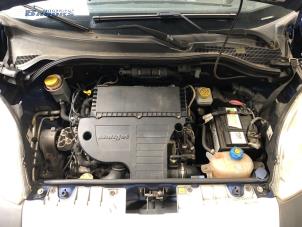 Gebruikte Pomp Airco Fiat Fiorino (225) 1.3 JTD 16V Multijet Prijs € 35,00 Margeregeling aangeboden door Autobedrijf Brooks