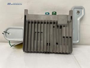 Begagnade Bluetooth-modul Lynk &amp; Co 01 1.5 PHEV Pris € 120,00 Marginaltabell erbjuds av Autobedrijf Brooks