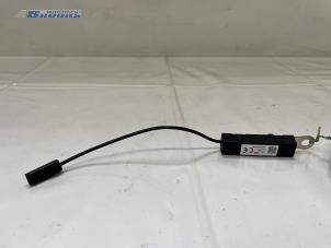 Begagnade Antenn (diverse) Lynk &amp; Co 01 1.5 PHEV Pris € 65,00 Marginaltabell erbjuds av Autobedrijf Brooks