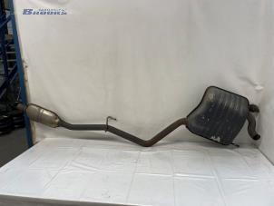 Begagnade Ljuddämpare, mitten + bak Mercedes C (W202) 1.8 C-180 16V Pris € 100,00 Marginaltabell erbjuds av Autobedrijf Brooks