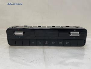 Begagnade Värmekontrollpanel Mercedes Sprinter Tourer 3,5t (907.7) 315 CDI 2.0 D RWD Pris € 125,00 Marginaltabell erbjuds av Autobedrijf Brooks