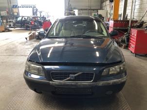 Begagnade Elektrisk bränslepump Volvo S60 I (RS/HV) 2.4 D5 20V Pris € 70,00 Marginaltabell erbjuds av Autobedrijf Brooks