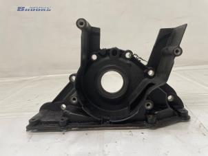 Używane Obudowa rozrzadu Skoda Fabia II Combi 1.2 TDI 12V Greenline Cena € 40,00 Procedura marży oferowane przez Autobedrijf Brooks