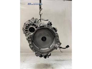 Używane Skrzynia biegów Lynk &amp; Co 01 1.5 PHEV Cena € 2.250,00 Procedura marży oferowane przez Autobedrijf Brooks