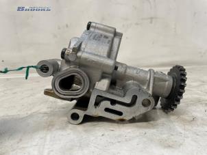 Begagnade Oljepump Audi RS 3 Sportback (8VA/8VF) 2.5 TFSI 20V Quattro Pris € 275,00 Marginaltabell erbjuds av Autobedrijf Brooks