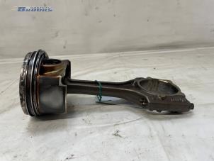 Begagnade Kolv Volkswagen Tiguan (5N1/2) 2.0 TSI 16V 4Motion Pris € 40,00 Marginaltabell erbjuds av Autobedrijf Brooks