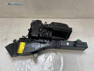 Begagnade Värmarhus Mercedes EQV 300 Pris € 150,00 Marginaltabell erbjuds av Autobedrijf Brooks