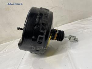 Begagnade Bromsservo Mercedes C (W204) 3.0 C-320 CDI V6 24V Pris € 30,00 Marginaltabell erbjuds av Autobedrijf Brooks