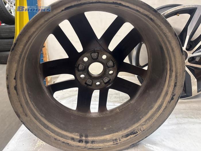 Zestaw obreczy sportowych z Volkswagen Golf VII (AUA) 1.6 TDI BMT 16V 2018