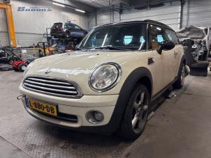 Gebruikte Tank Klep Mini Clubman (R55) 1.6 16V Cooper Prijs € 20,00 Margeregeling aangeboden door Autobedrijf Brooks
