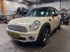 Tanklucka från en MINI Clubman (R55) 1.6 16V Cooper 2008