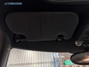 Gebruikte Zonneklep Mini Clubman (R55) 1.6 16V Cooper Prijs € 40,00 Margeregeling aangeboden door Autobedrijf Brooks