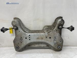 Gebruikte Subframe Renault Trafic (1FL/2FL/3FL/4FL) 2.0 dCi 16V 150 Prijs € 70,00 Margeregeling aangeboden door Autobedrijf Brooks