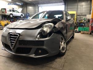 Begagnade Katalytisk avgasrenare Alfa Romeo Giulietta (940) 1.4 TB 16V MultiAir Pris € 350,00 Marginaltabell erbjuds av Autobedrijf Brooks