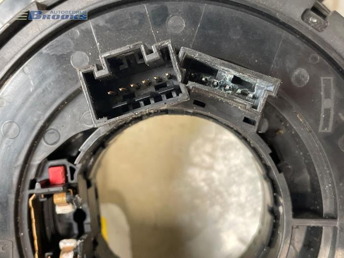 Klockfjäder, airbag från en BMW X1 (F48) sDrive 20i 2.0 16V Twin Power Turbo 2018